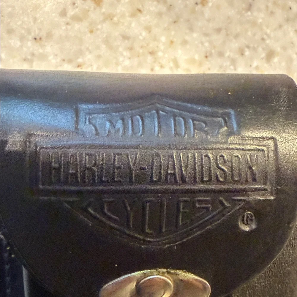 Harley-Davidson Black Leather Phone Clip
